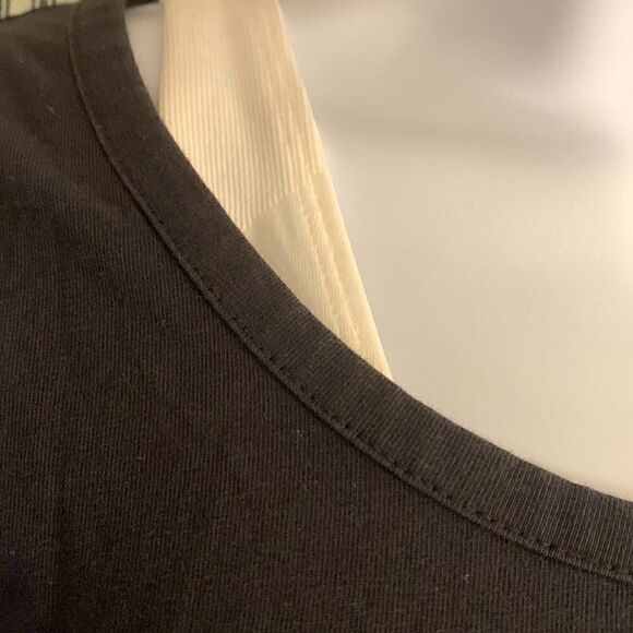 JOE FRESH, long tunic T shirt, black, S/P , like new - Picture 3 of 6